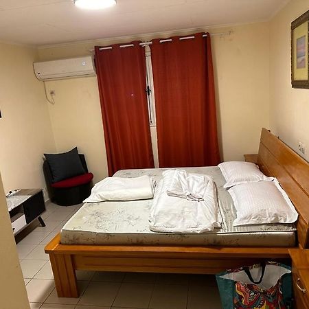 Iris Room Libreville Exterior foto